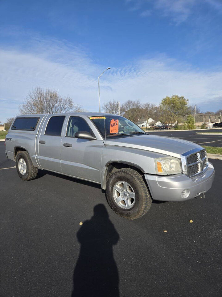 2005 DODGE Dakota