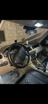Land Rover LR4