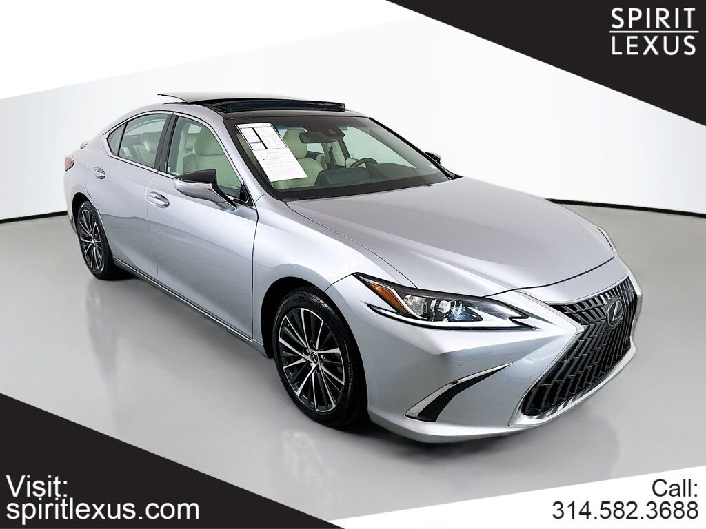 2022 LEXUS ES