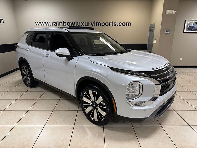 2026 MITSUBISHI Outlander