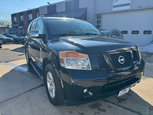 2011 NISSAN Armada