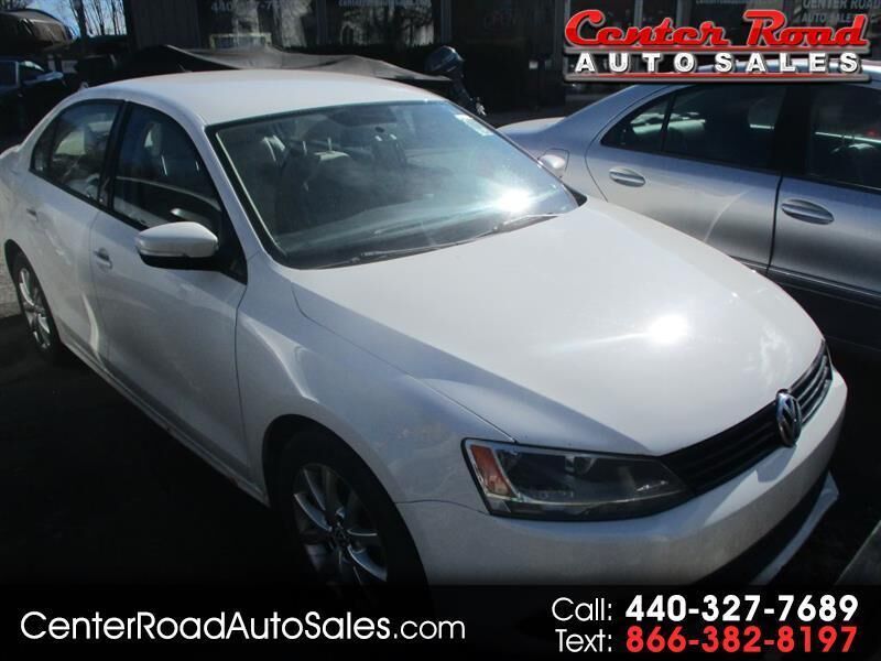 2011 VOLKSWAGEN Jetta