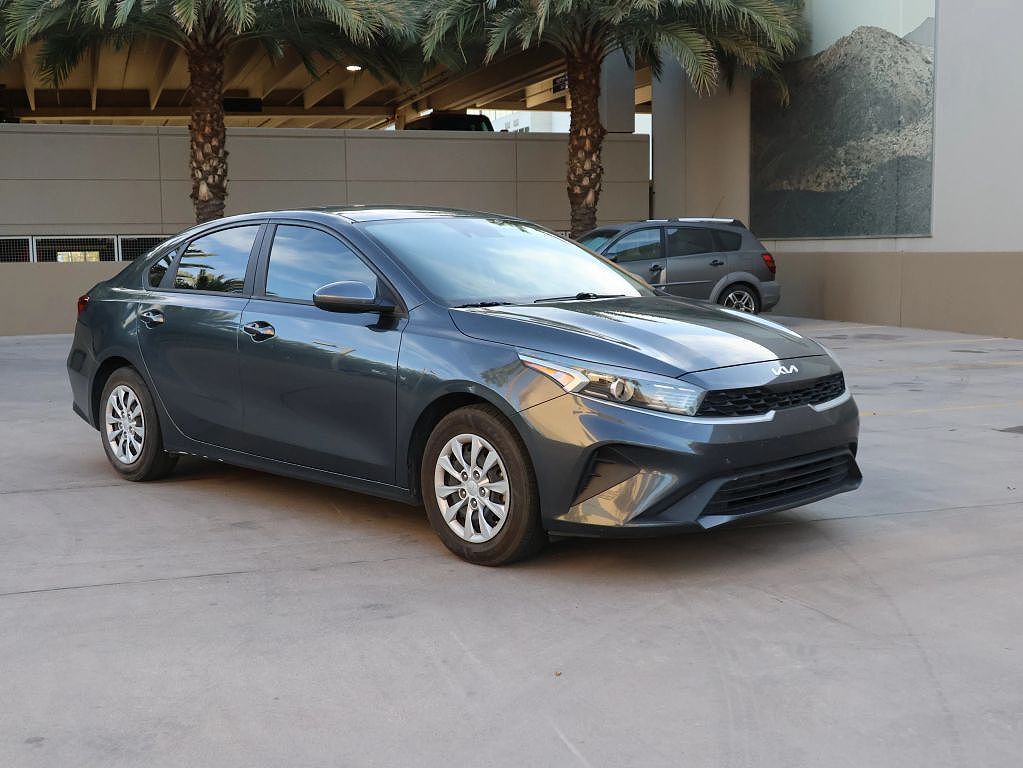 2023 KIA Forte