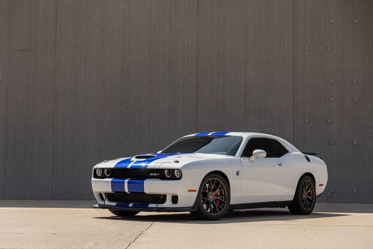 2016 DODGE Challenger