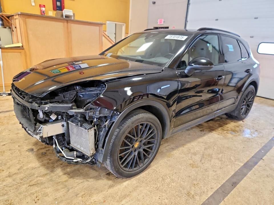 2021 PORSCHE Cayenne
