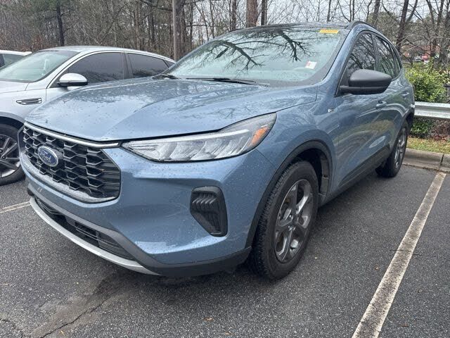 2025 FORD Escape