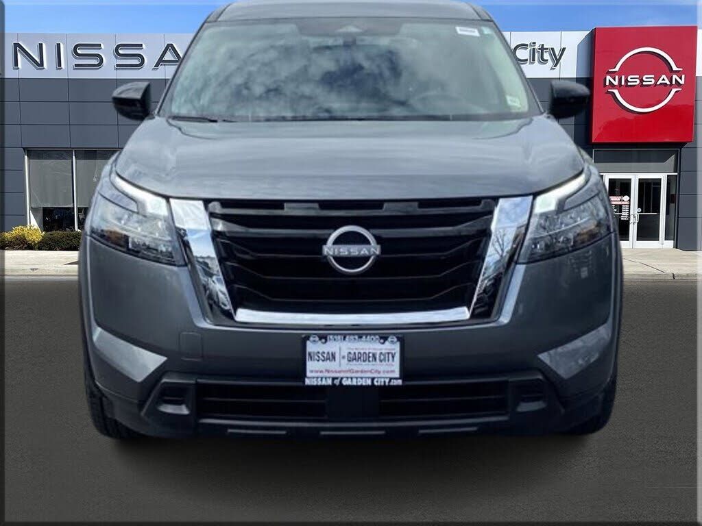 2024 NISSAN Pathfinder