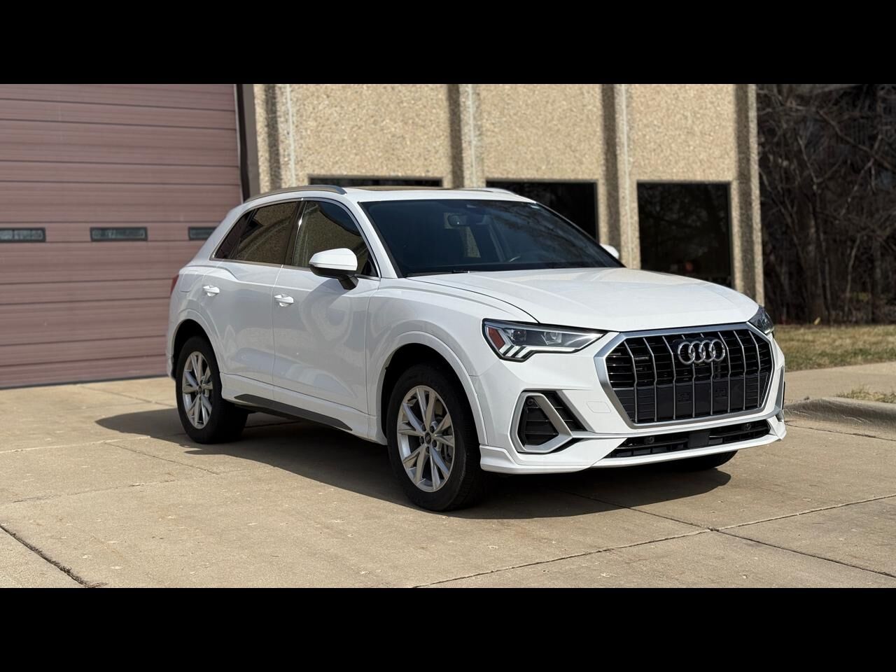 2024 AUDI Q3