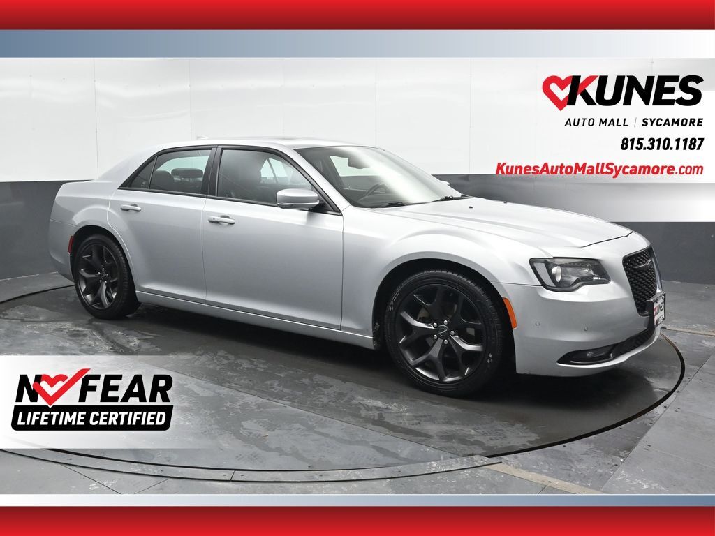 2021 CHRYSLER 300