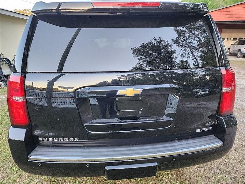 2017 CHEVROLET Suburban