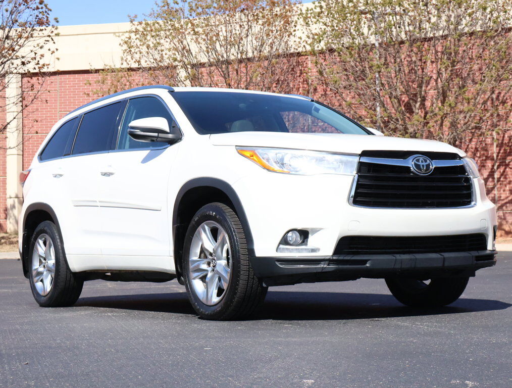 2016 TOYOTA Highlander