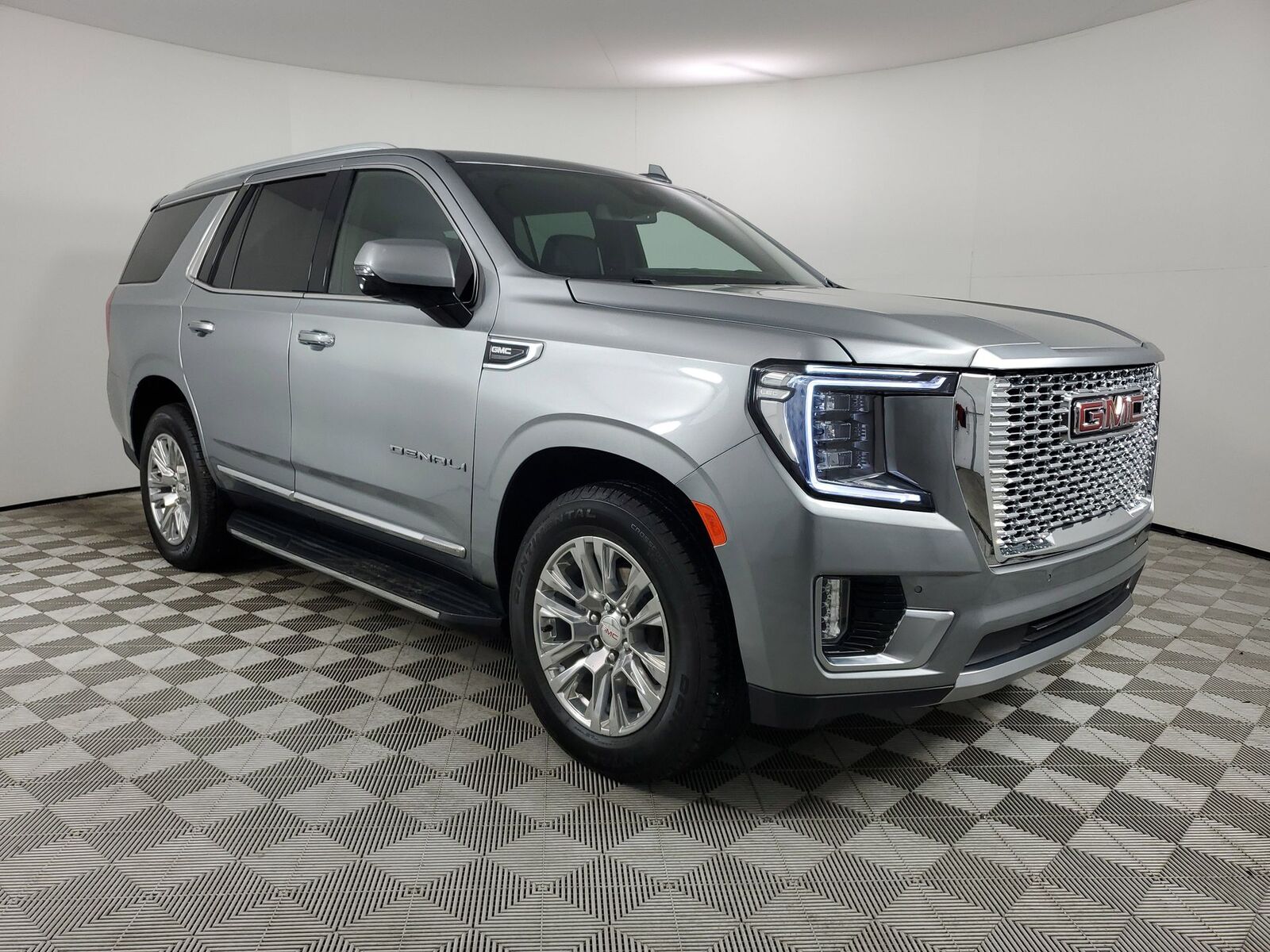 2023 GMC Yukon