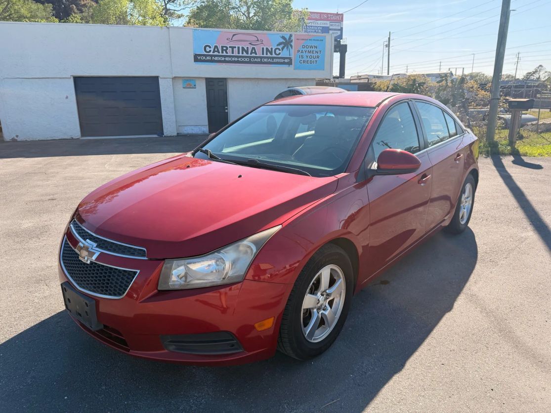2013 CHEVROLET Cruze