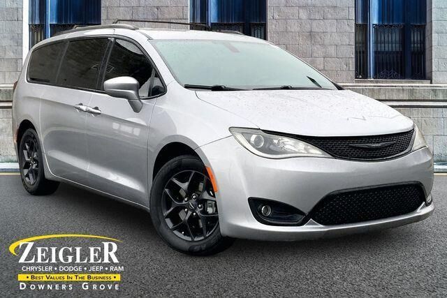 2020 CHRYSLER Pacifica