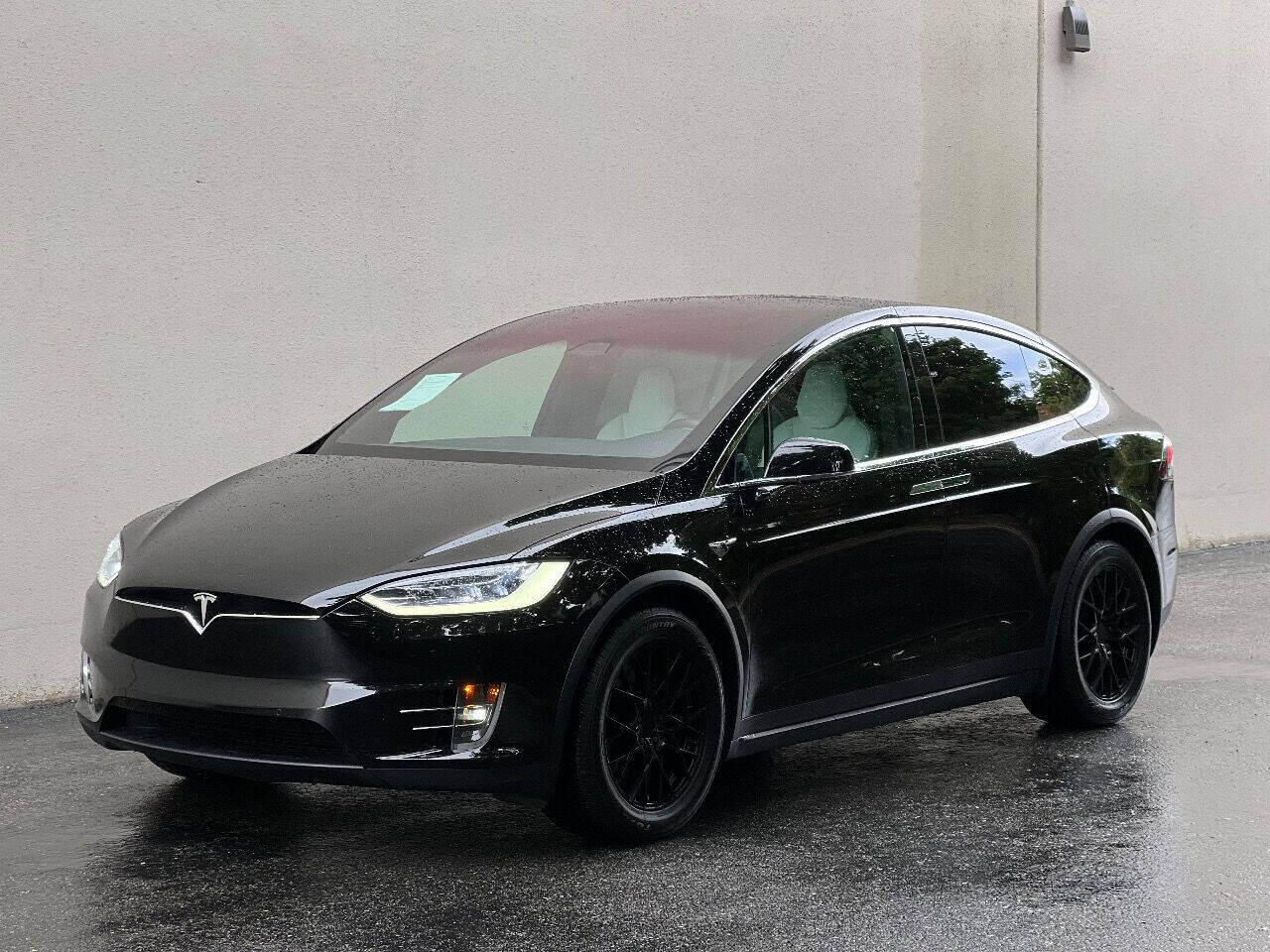 2016 TESLA Model X