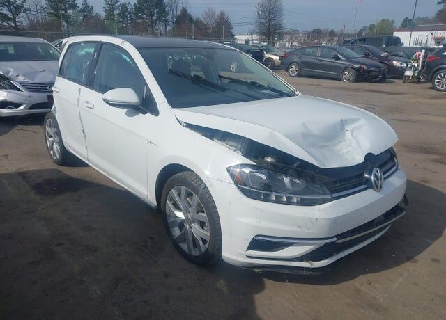 2019 VOLKSWAGEN Golf