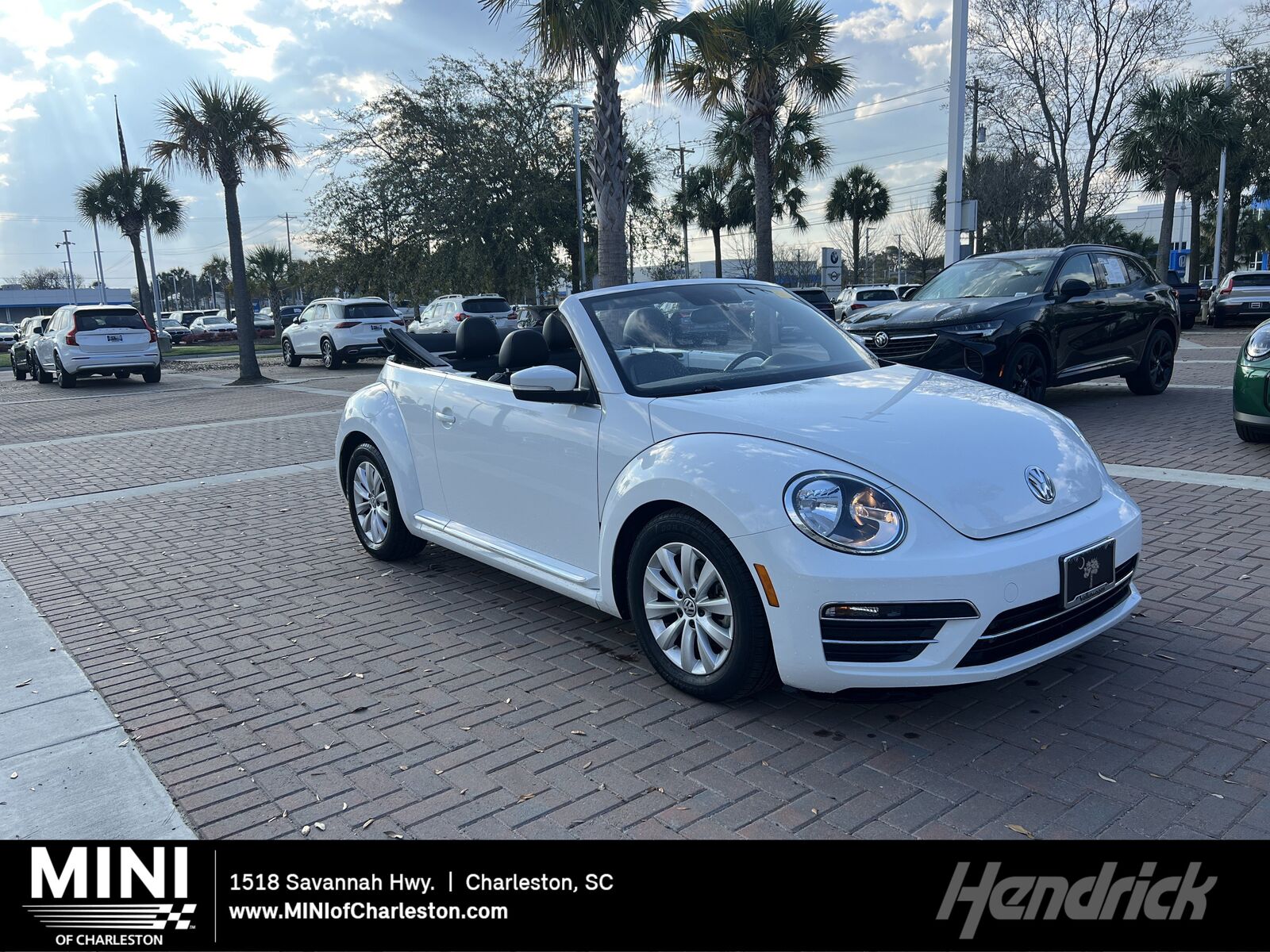 2018 VOLKSWAGEN Beetle