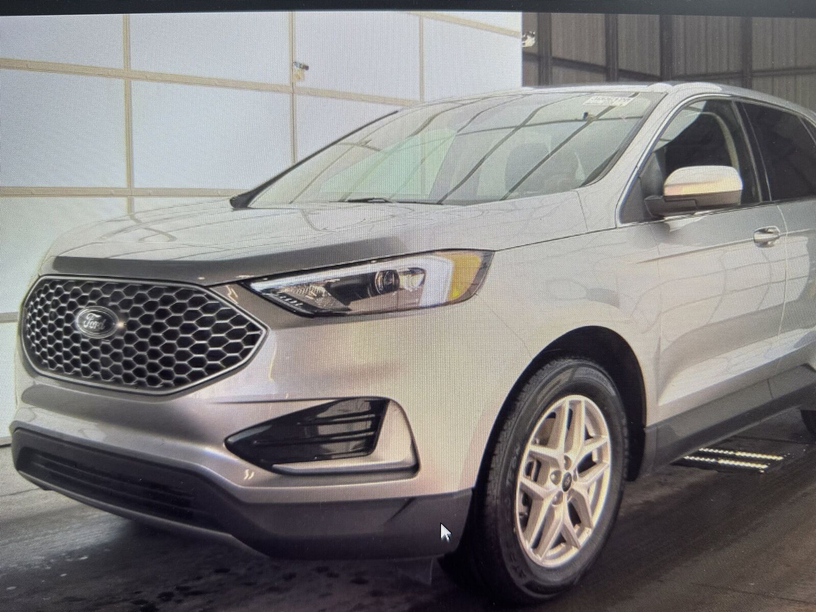 2024 FORD Edge