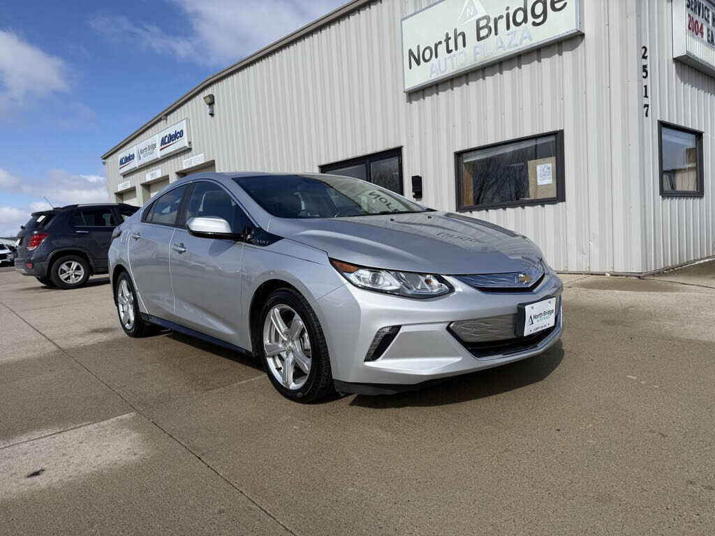 2017 CHEVROLET Volt