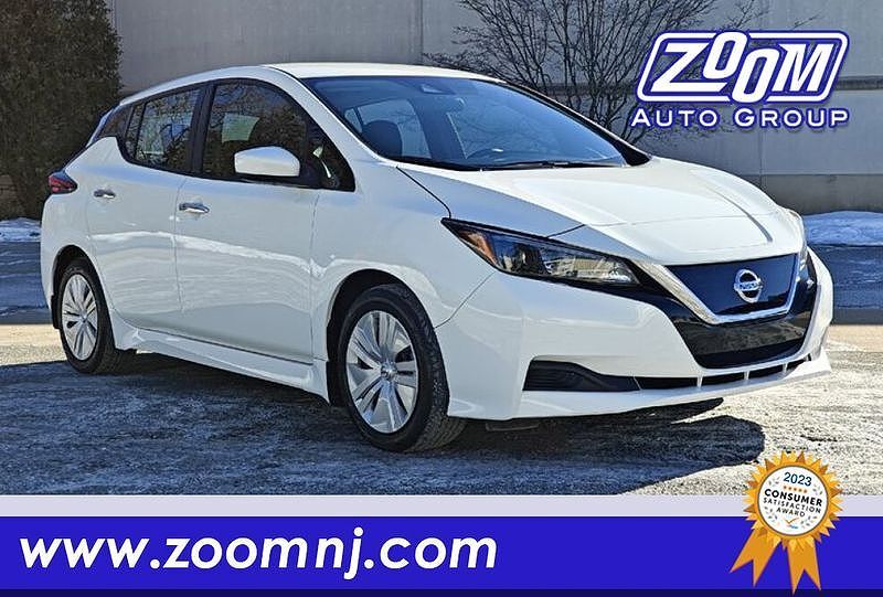 2022 NISSAN Leaf