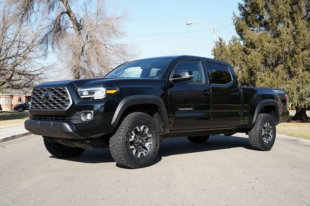 2022 TOYOTA Tacoma