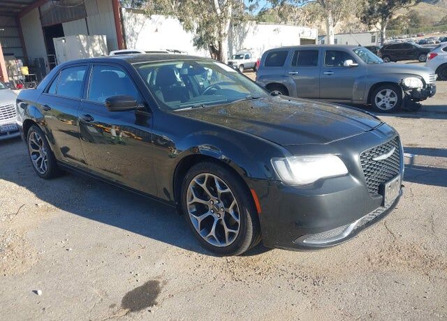 2018 CHRYSLER 300