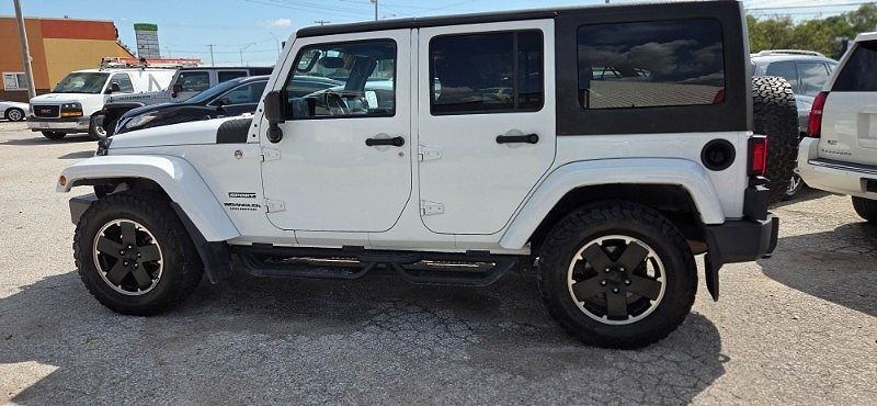 2013 JEEP Wrangler