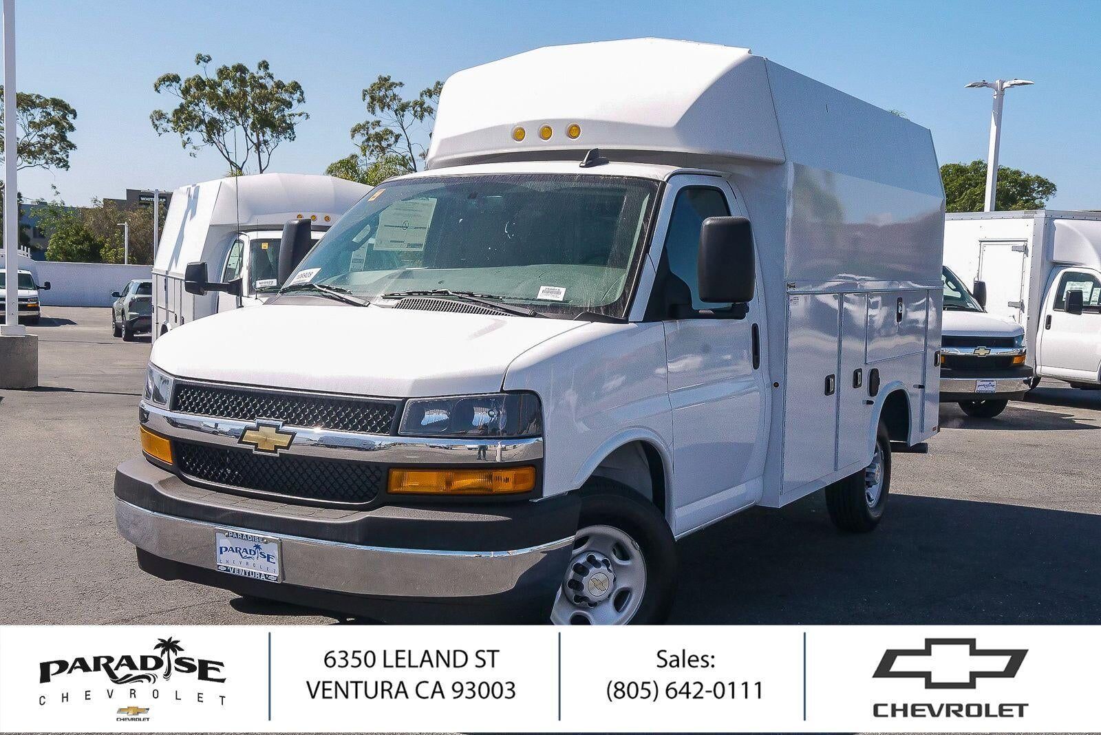 2026 CHEVROLET Express