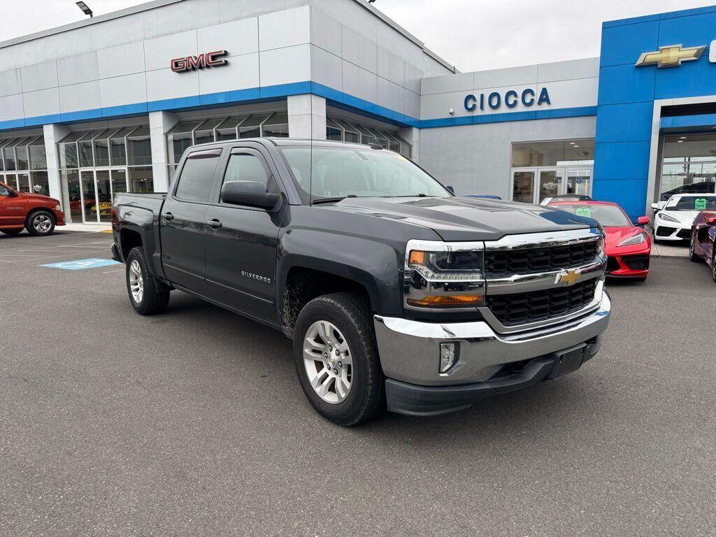 2017 CHEVROLET Silverado