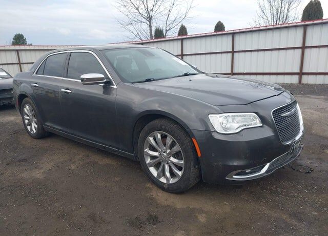 2018 CHRYSLER 300