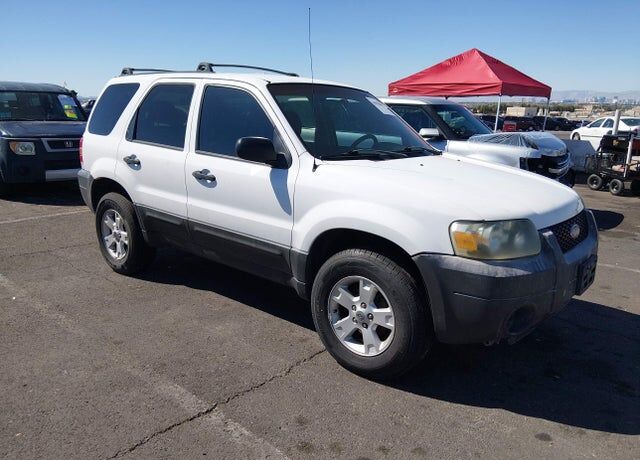 2005 FORD Escape