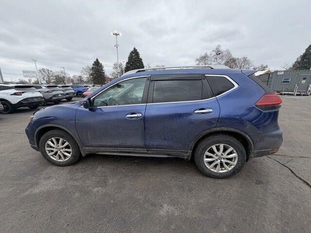 2017 NISSAN Rogue