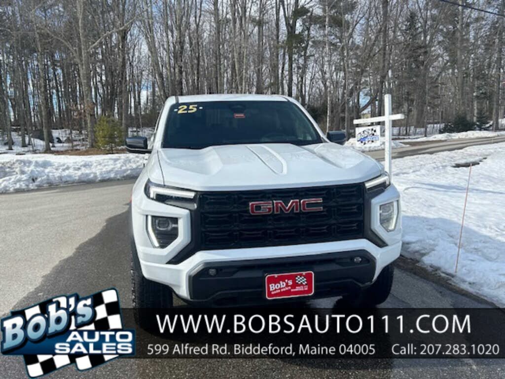 2025 GMC Canyon