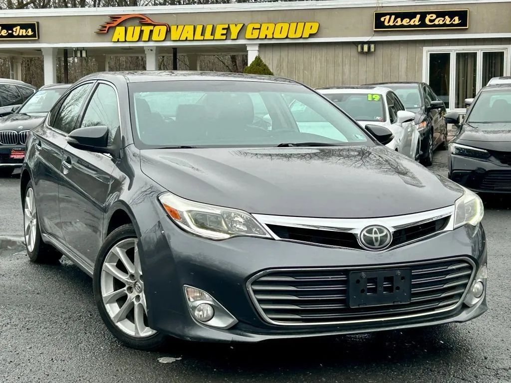 2014 TOYOTA Avalon