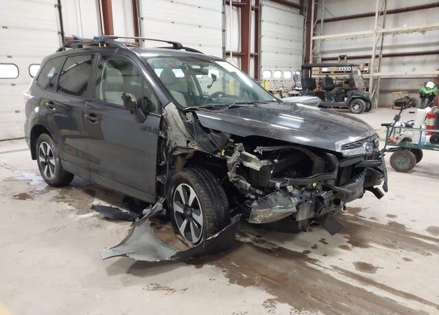 2018 SUBARU Forester