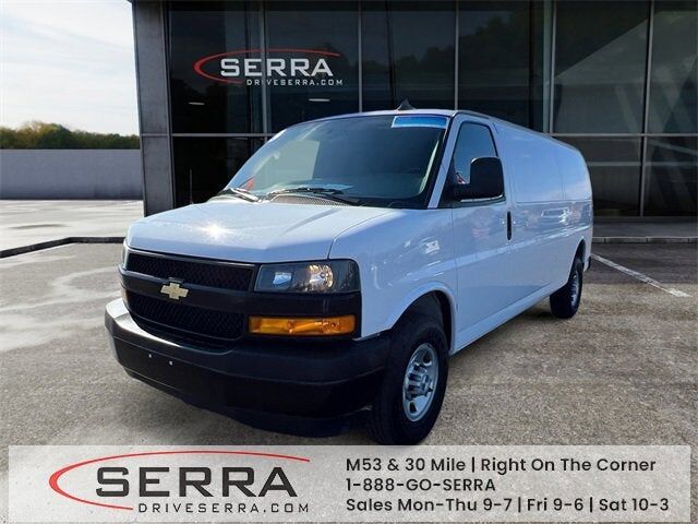 2023 CHEVROLET Express