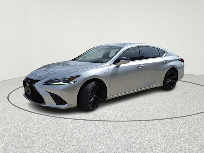 2022 LEXUS ES
