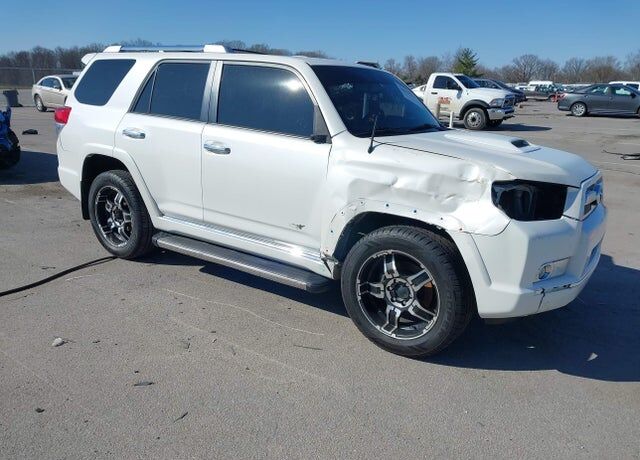 2013 TOYOTA 4-Runner