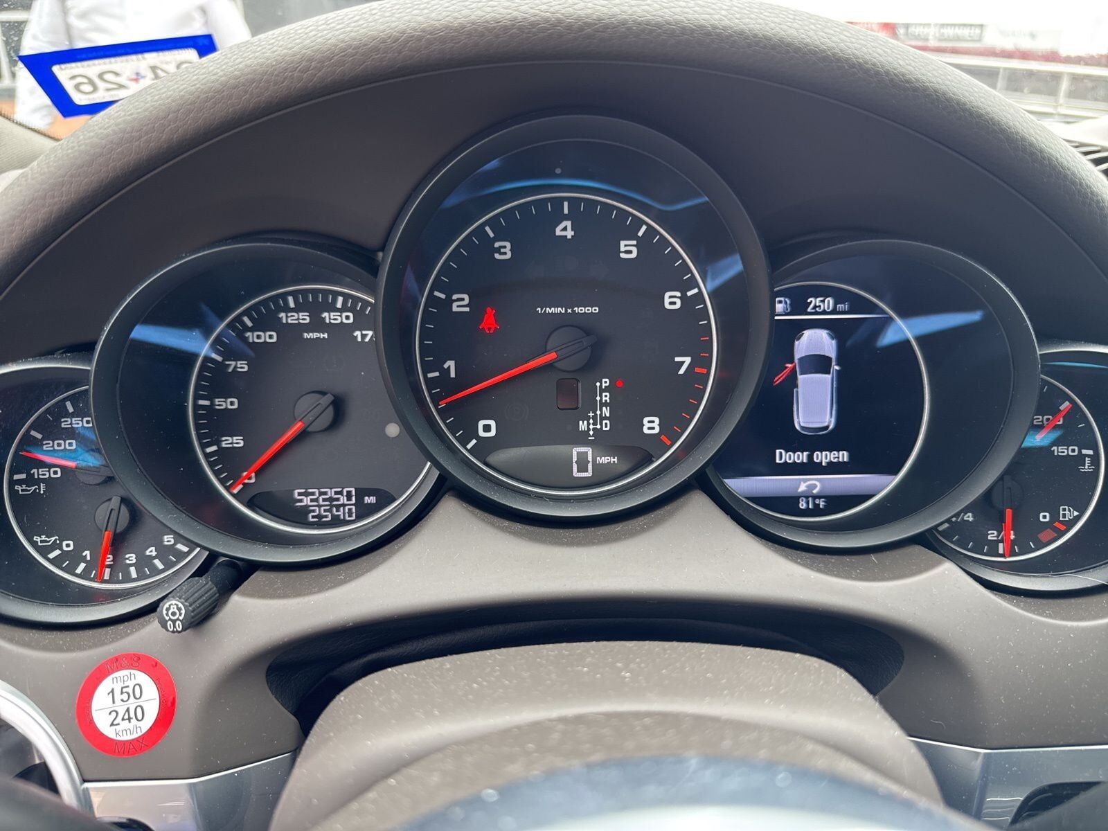 2017 PORSCHE Cayenne