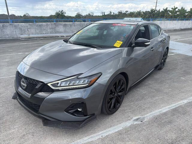 2023 NISSAN Maxima
