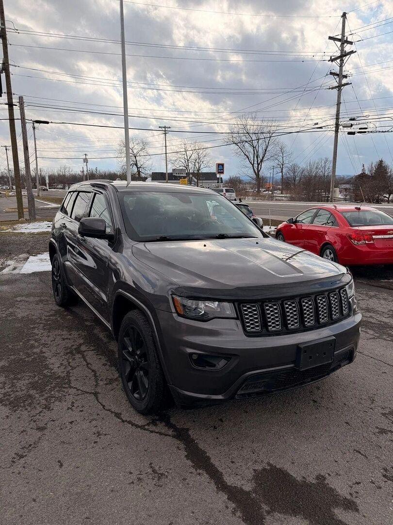 2017 JEEP Grand Cherokee