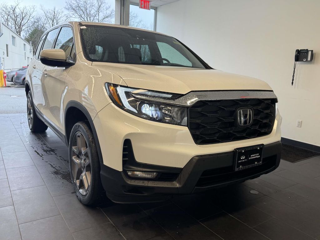 2023 HONDA Passport