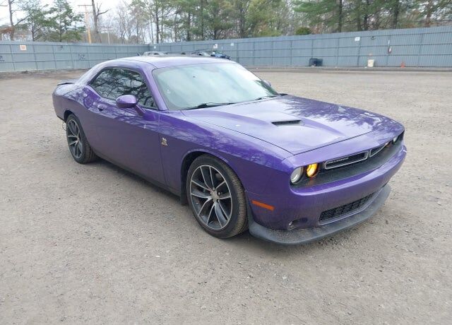 2016 DODGE Challenger
