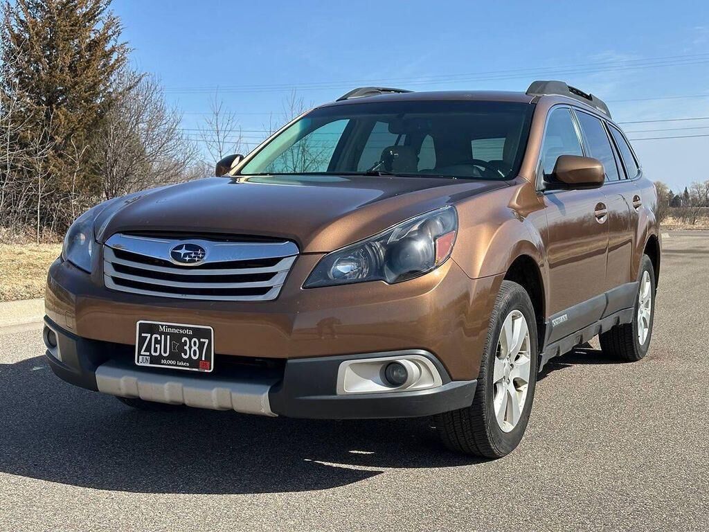 2011 SUBARU Outback