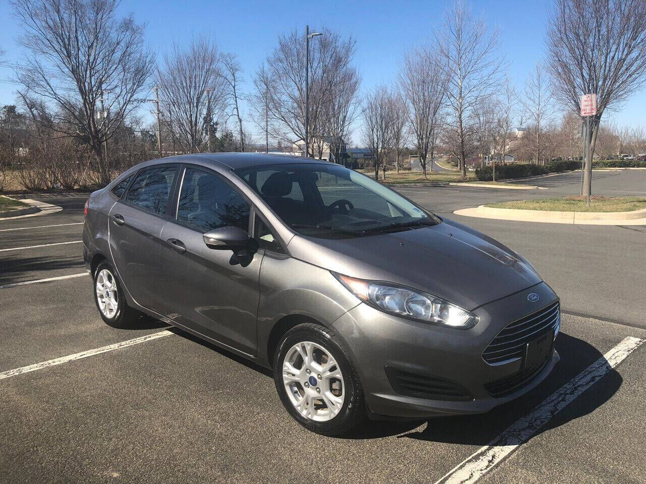 2014 FORD Fiesta