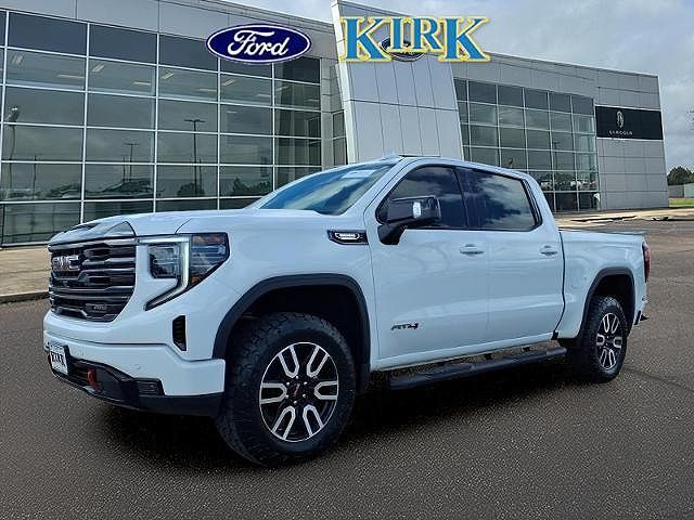2024 GMC Sierra