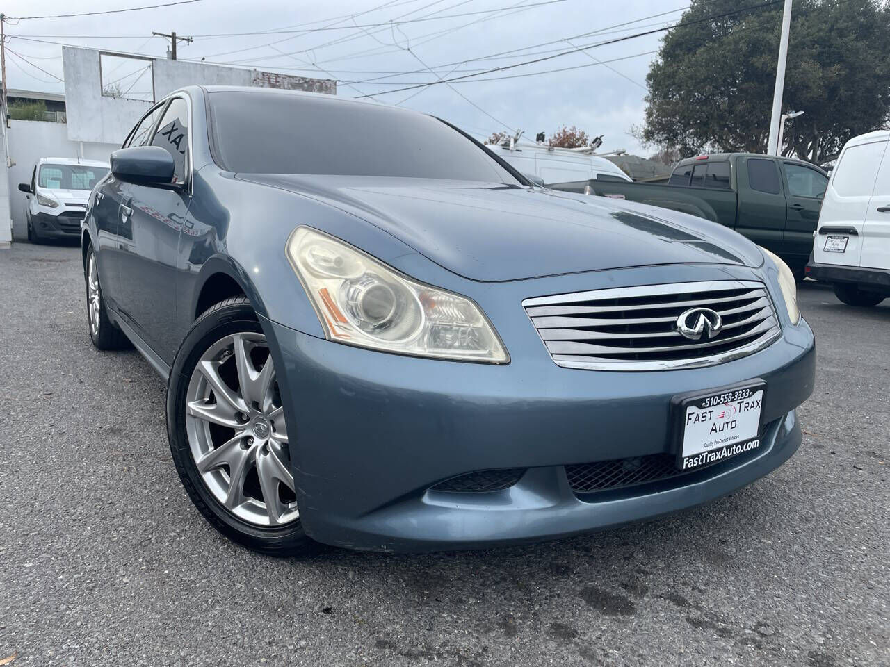 2009 INFINITI G37