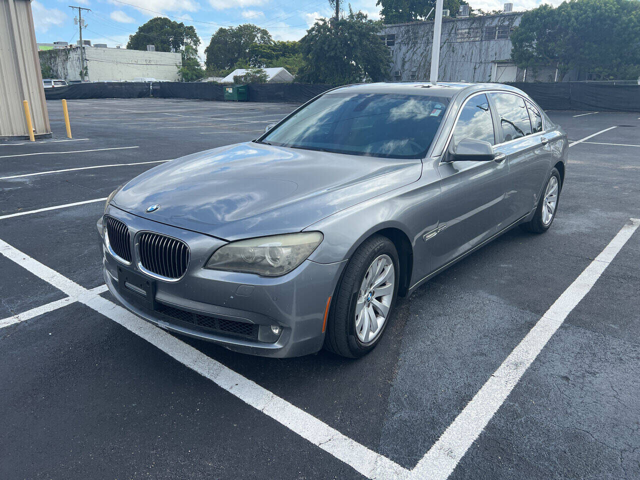 2011 BMW 7 Series