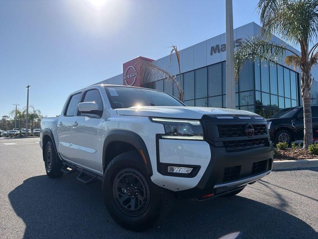2026 NISSAN Frontier