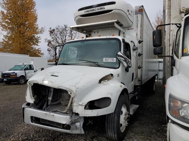 2017 FREIGHTLINER M2
